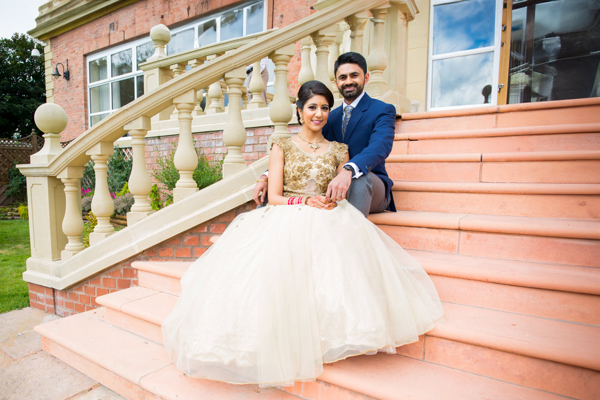 park-hall-wedding-photo-on-the-outside-steps