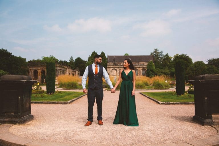 Trethams-Gardens-Pre-Wedding-photo shoot idea