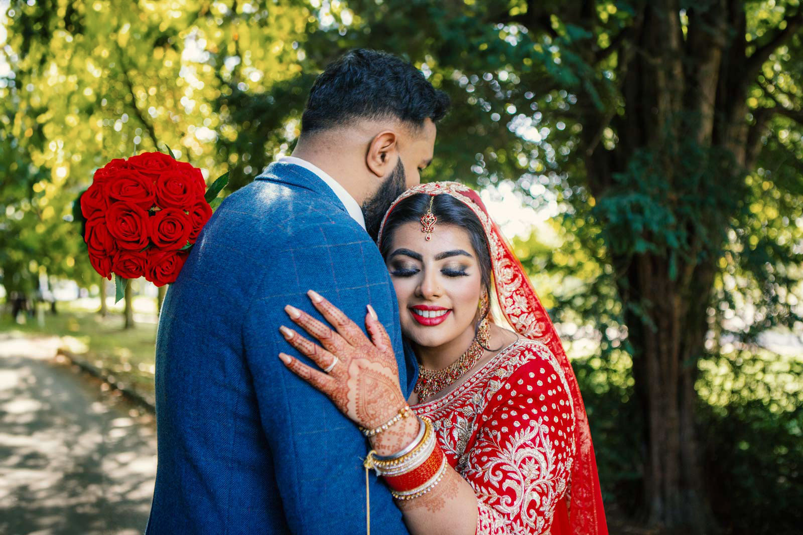asian-wedding-photography-at-leiceter-registry-office