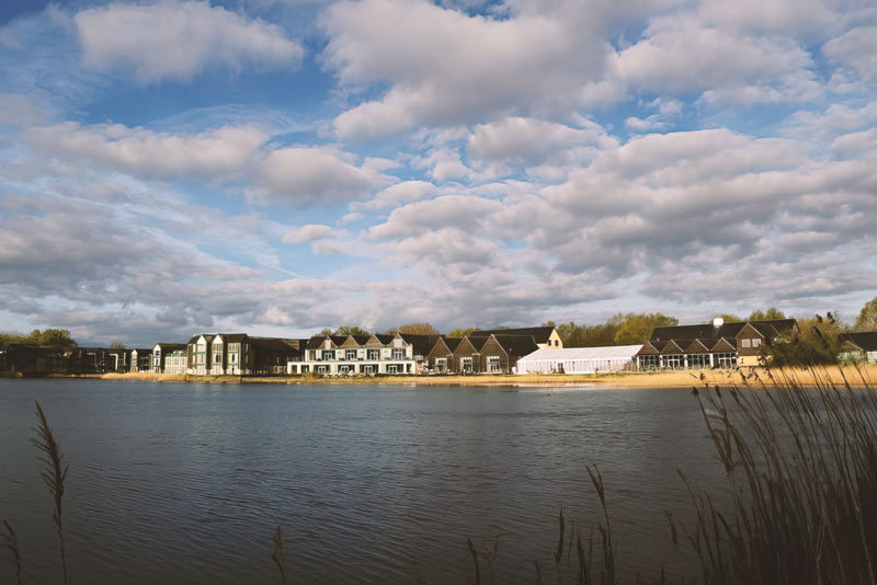 De-Vere-Cotswold-Water-Park-asian-wedding-venue