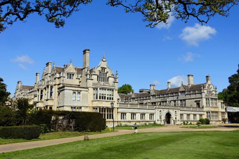 Rushton-Hall-wedding-reception-venue-image-1