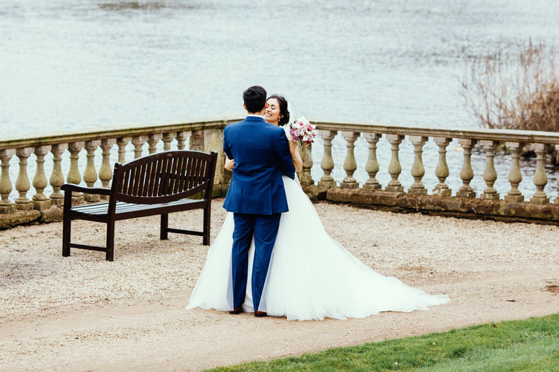 stoneleigh-abbey-asian-wedding-venue-lake